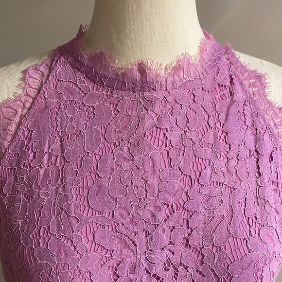 Women’s summer lace halter top sleeveless mock neck eyelash finishMed lilac - Picture 4 of 12